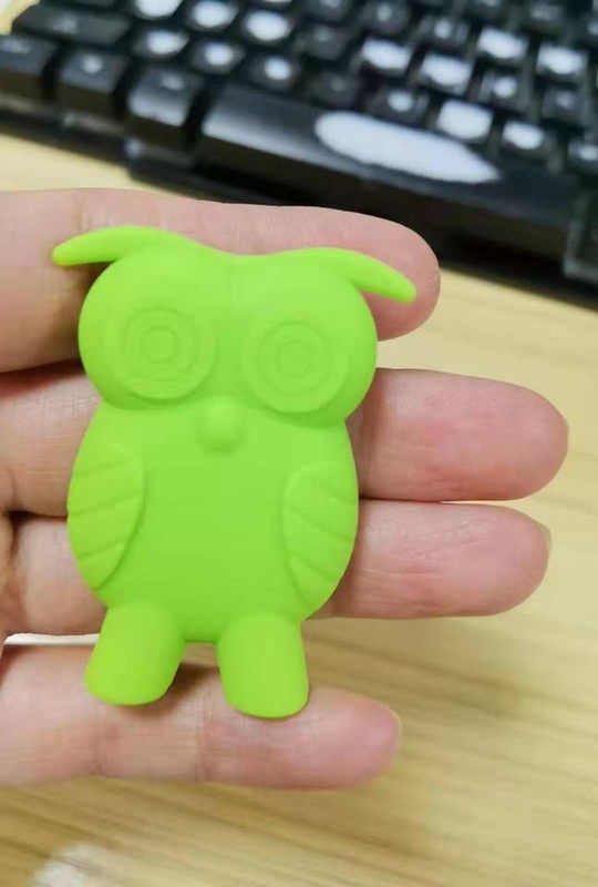 ホルダーが付いている訓練の箸を学ぶ子供の再使用可能なシリコーンの漫画