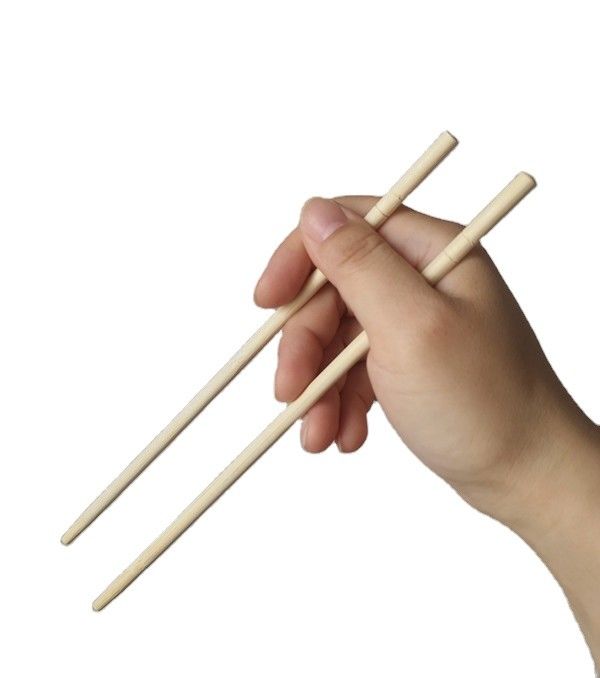 それぞれ使い捨て可能なタケ箸のあたりの等級を包みなさい