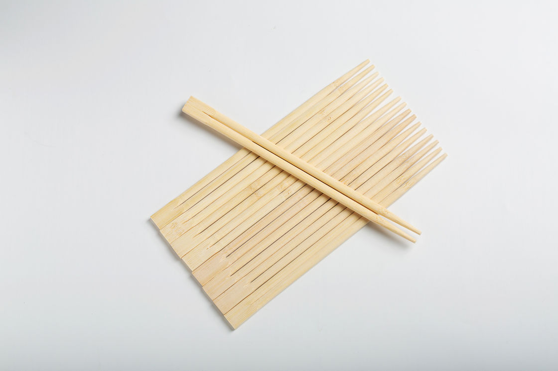 結び目と使い捨て可能な毛の対のタケ箸露出した箸を詰めるOPP